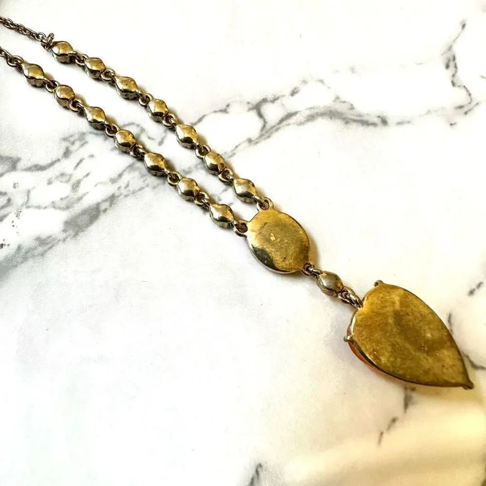 Heart leaf pendant necklace